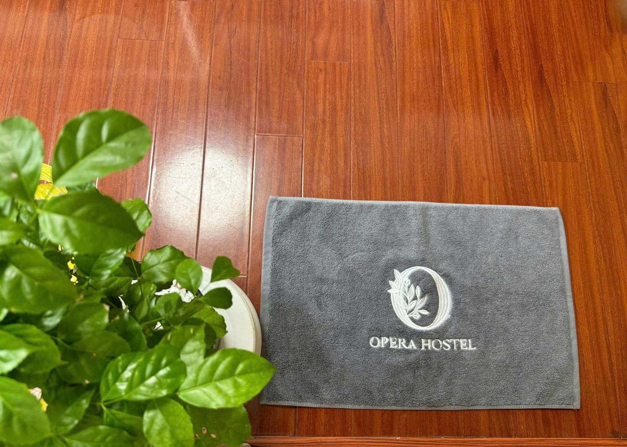 Opera Bed & Breakfast Hanoi